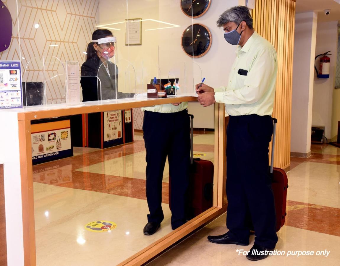 Oyo Hotel Ss Grand Lucknow Extérieur photo